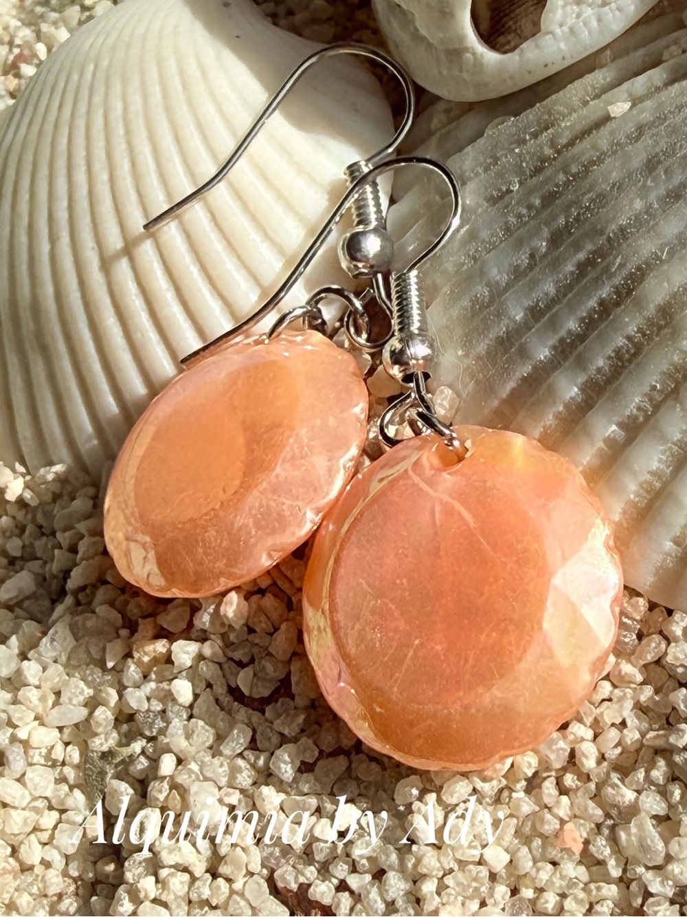 Acrylic peach shells 🐚 Hoop Earrings in Silver